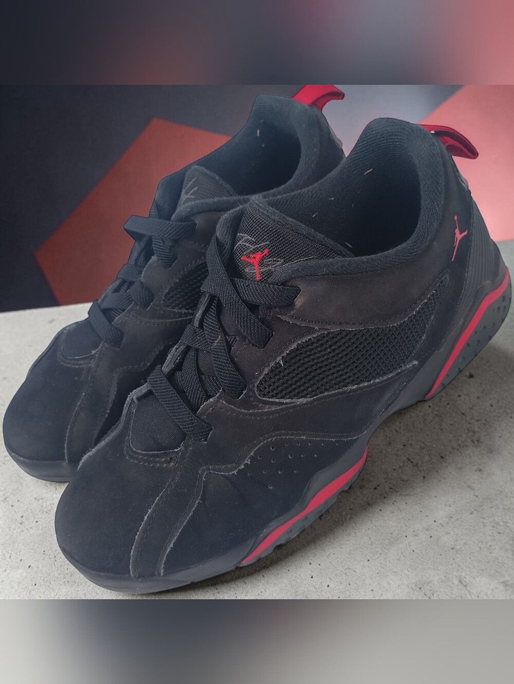 Nike Jordan MVP 92 Boys Youth Size Y3 Sneakers Suede Basketball Shoes On Court